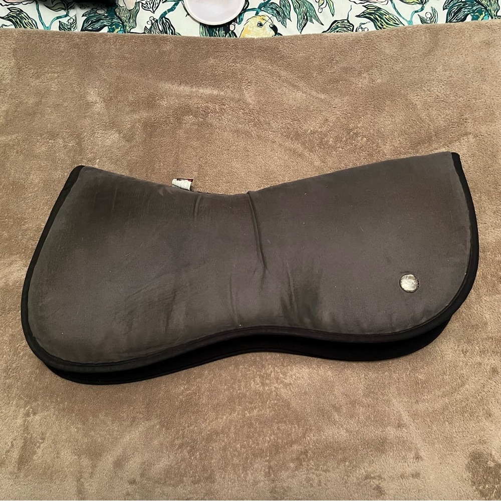 Ogilvy Memory Foam Half Pad Grey